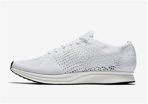 Amazon.com: Nike Flyknit Racer White